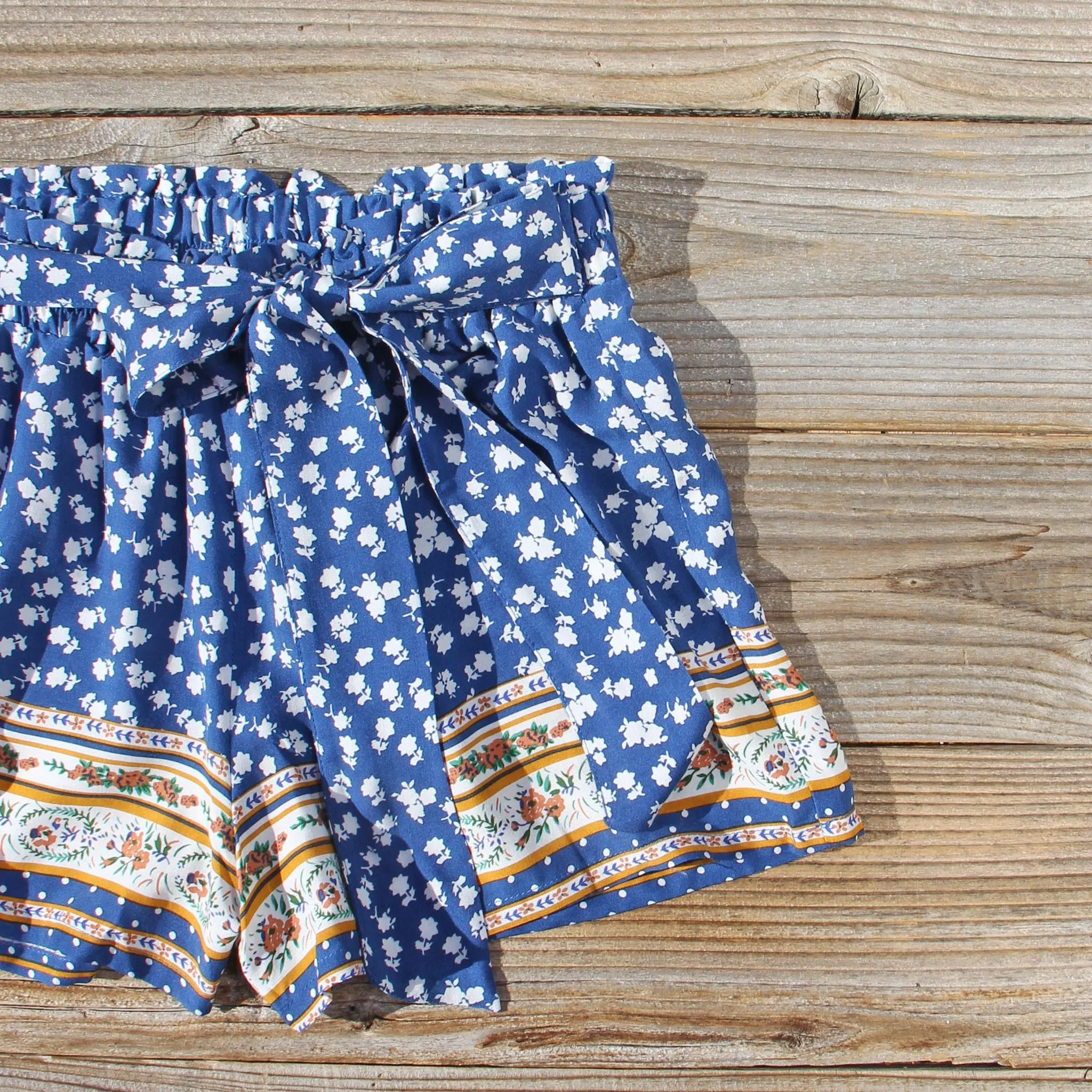 70's Charmer Shorts