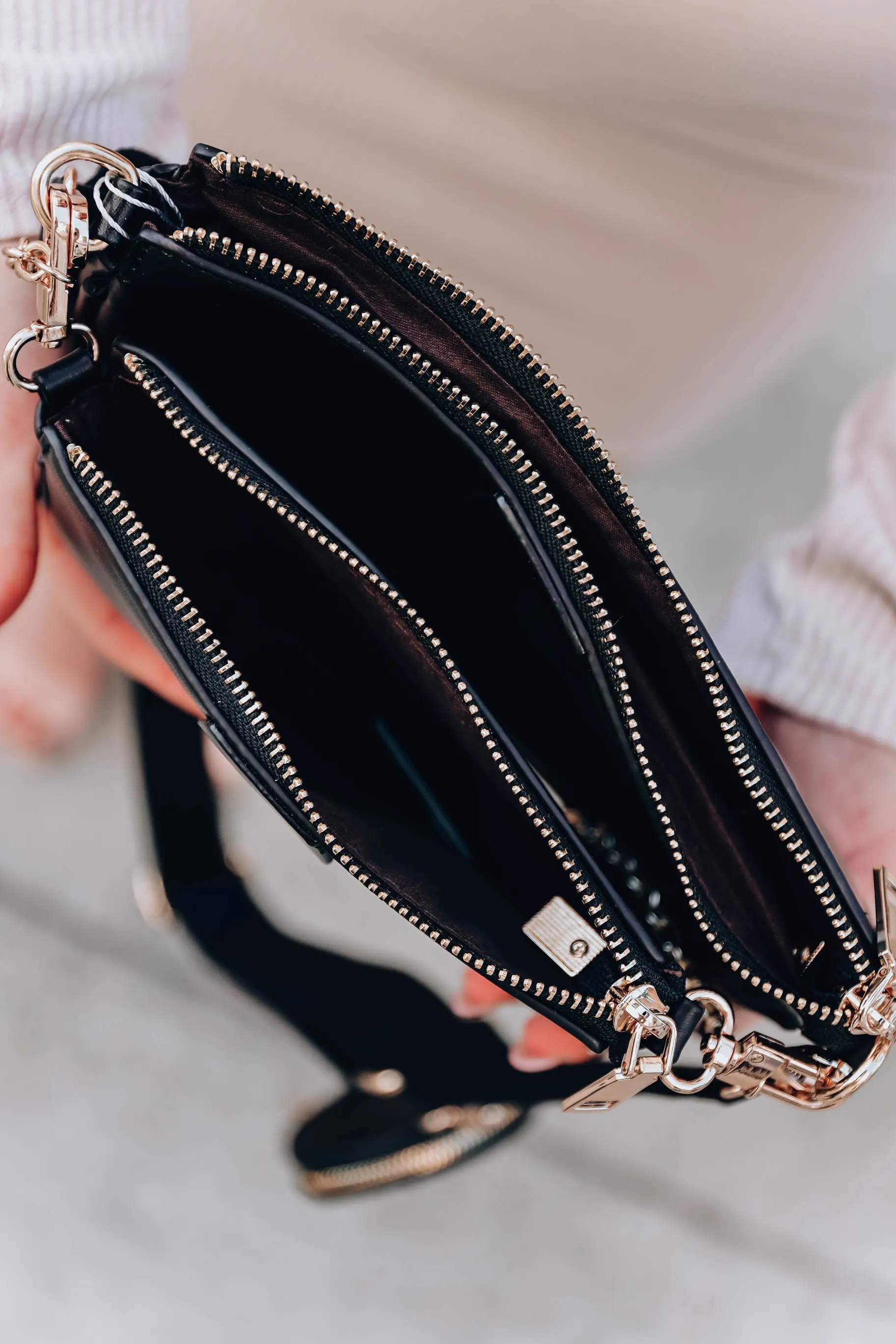 Back on It 3 in 1 Crossbody - Black