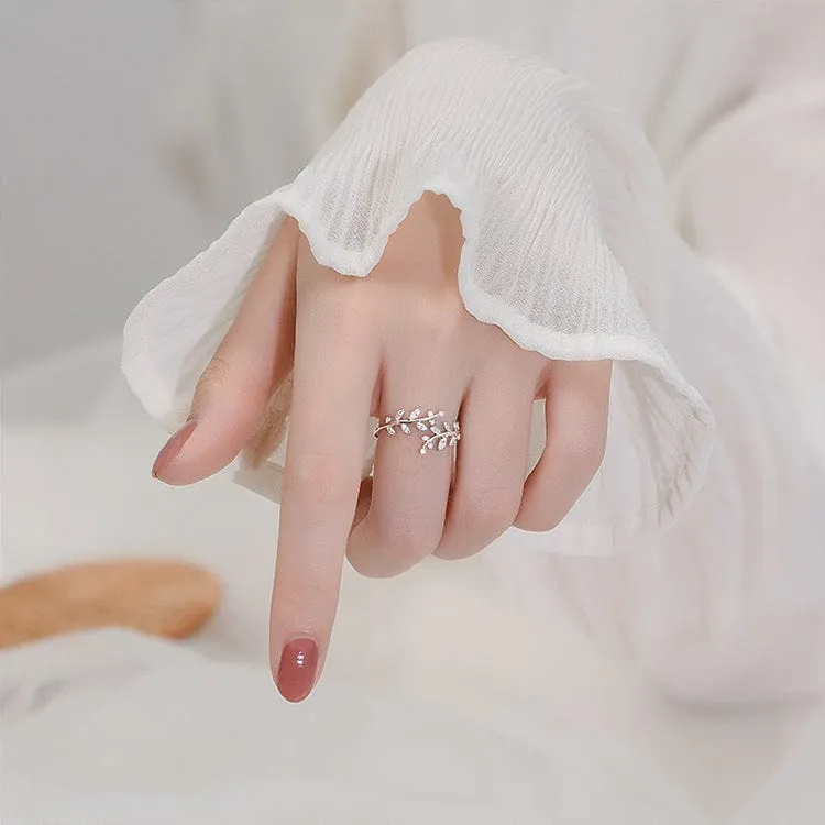 Chic CZ Inlaid Olive Branch Ring