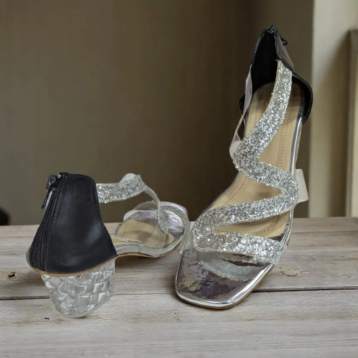 Chic Gray & Black Strappy Sandals with Glitter Sparkle