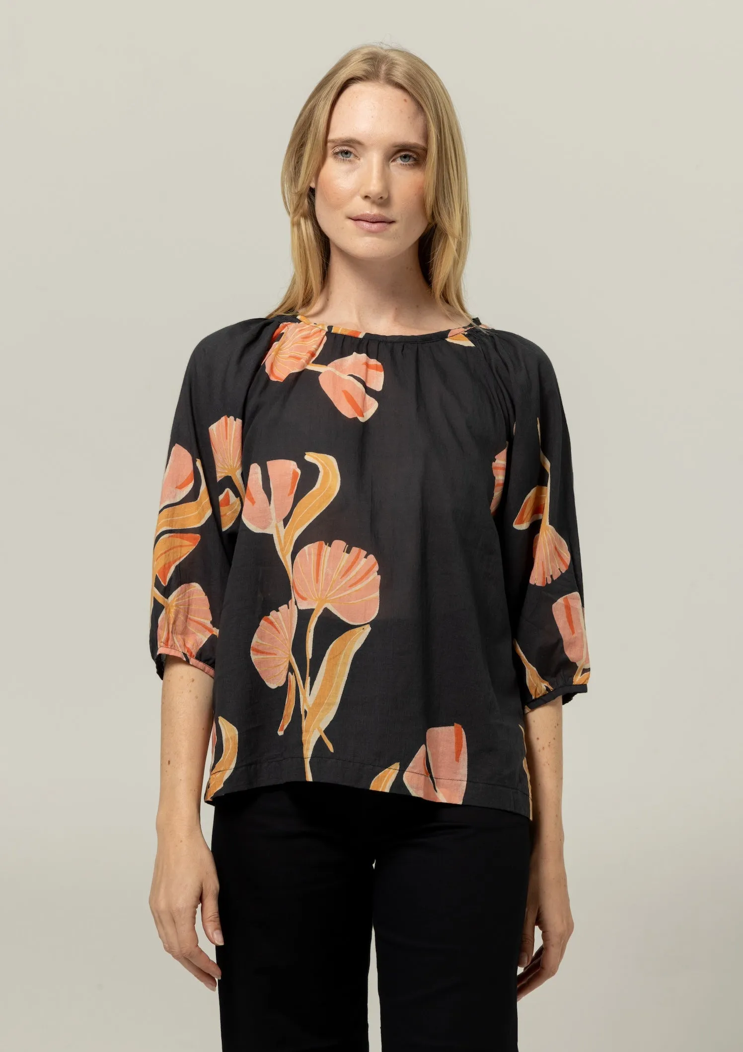 Effie Top