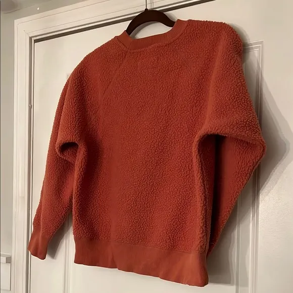 Everlane The Renew Fleece Raglan Sweatshirt - Coral