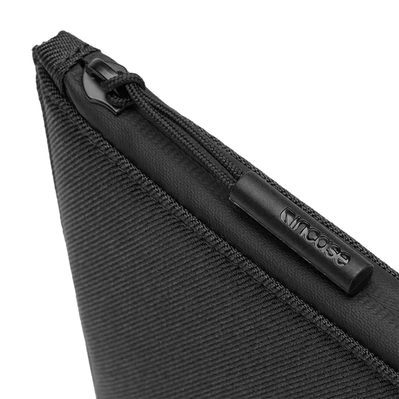 Facet Sleeve with Recycled Twill for 14" MacBook Pro (M1-M4, 2021-2024)
