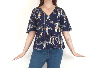 Jericho Road blue clothes line print top size 12