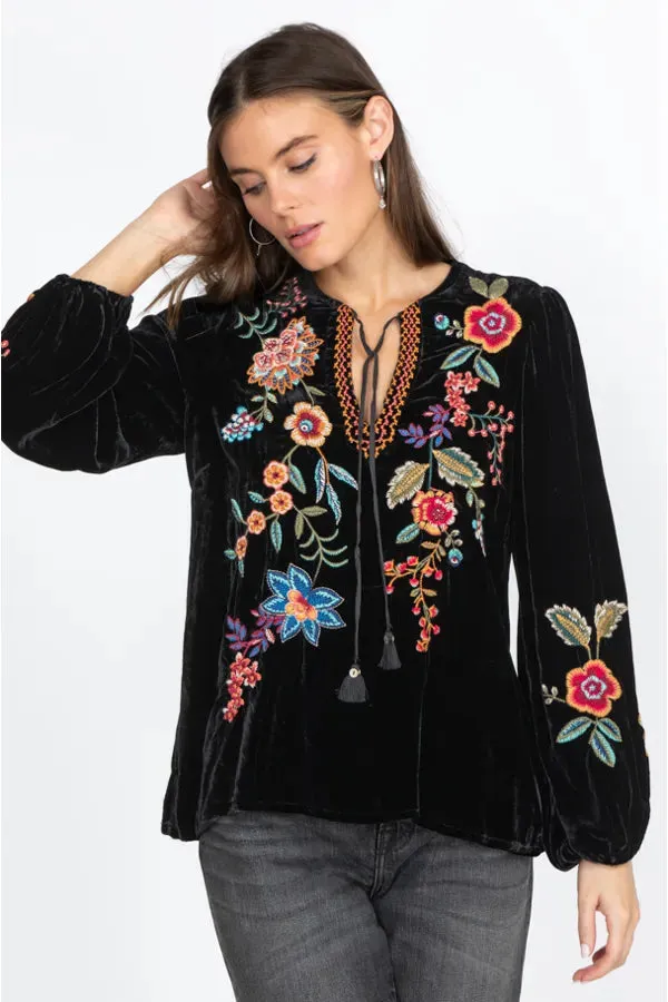 Johnny Was Ardell Velvet Relaxed Tee Blouse Floral Embroidery Top Shirt Black NEW