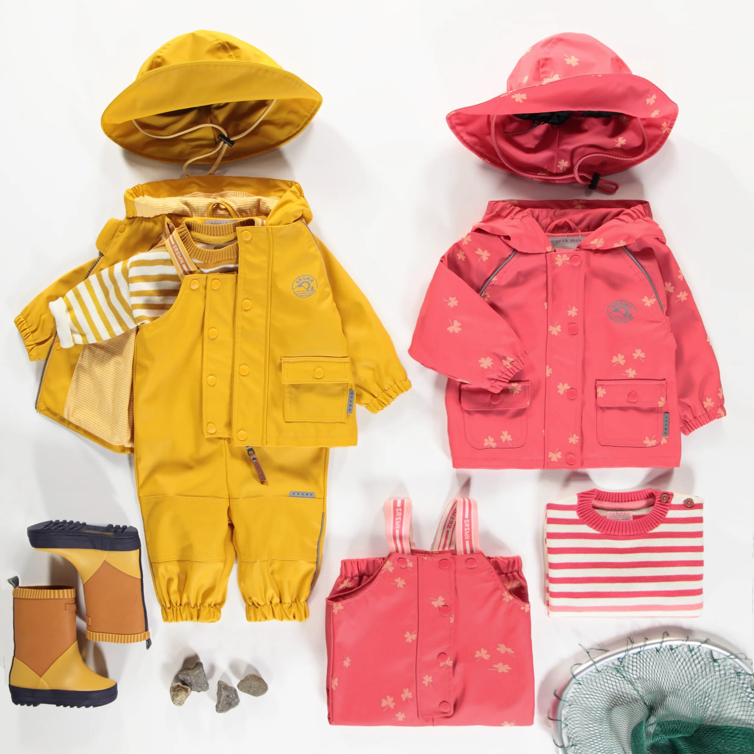 Manteau à capuchon imperméable rose en polyuréthane, bébé || Pink hooded rain coat in polyurethane, baby