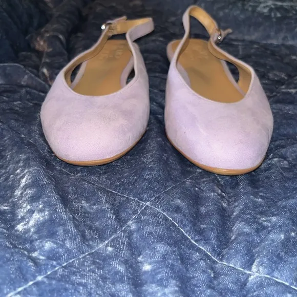 Naturalizer Primo Flat in Lavender Purple Suede