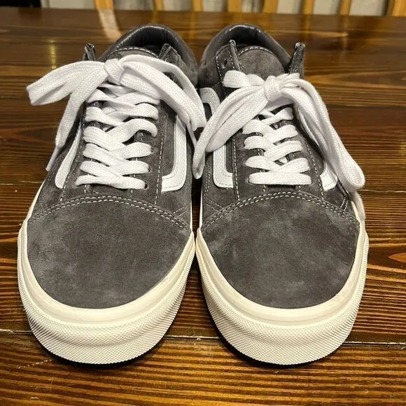 NWOB VANS HEIQ Eco Dry Water Repellent Gray and White Skate Shoes