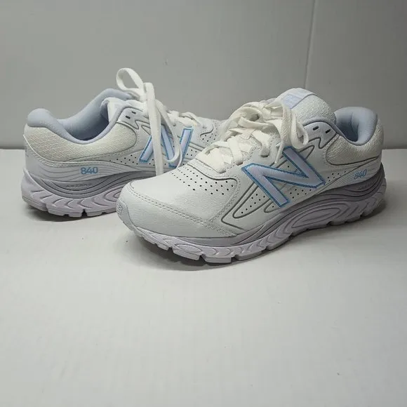 NWOT New Balance 840 Woman's Running Shoes Size 10 M White Blue Grey