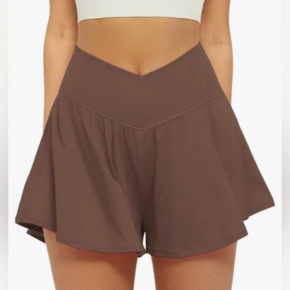 NWT Crossover Athletic Shorts for Women 2 in 1 Flowy Running Shorts with Pockets