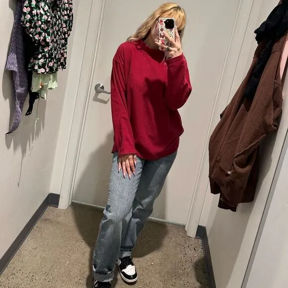 Patagonia magenta pink/red fleece long sleeve