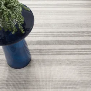 Quincy Stripe Handwoven Indoor/Outdoor Rug - Platinum