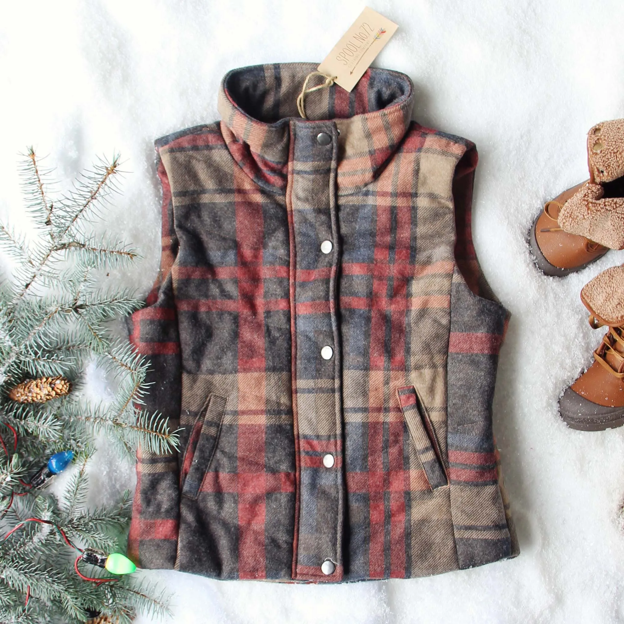 Rainier Plaid Vest in Gray
