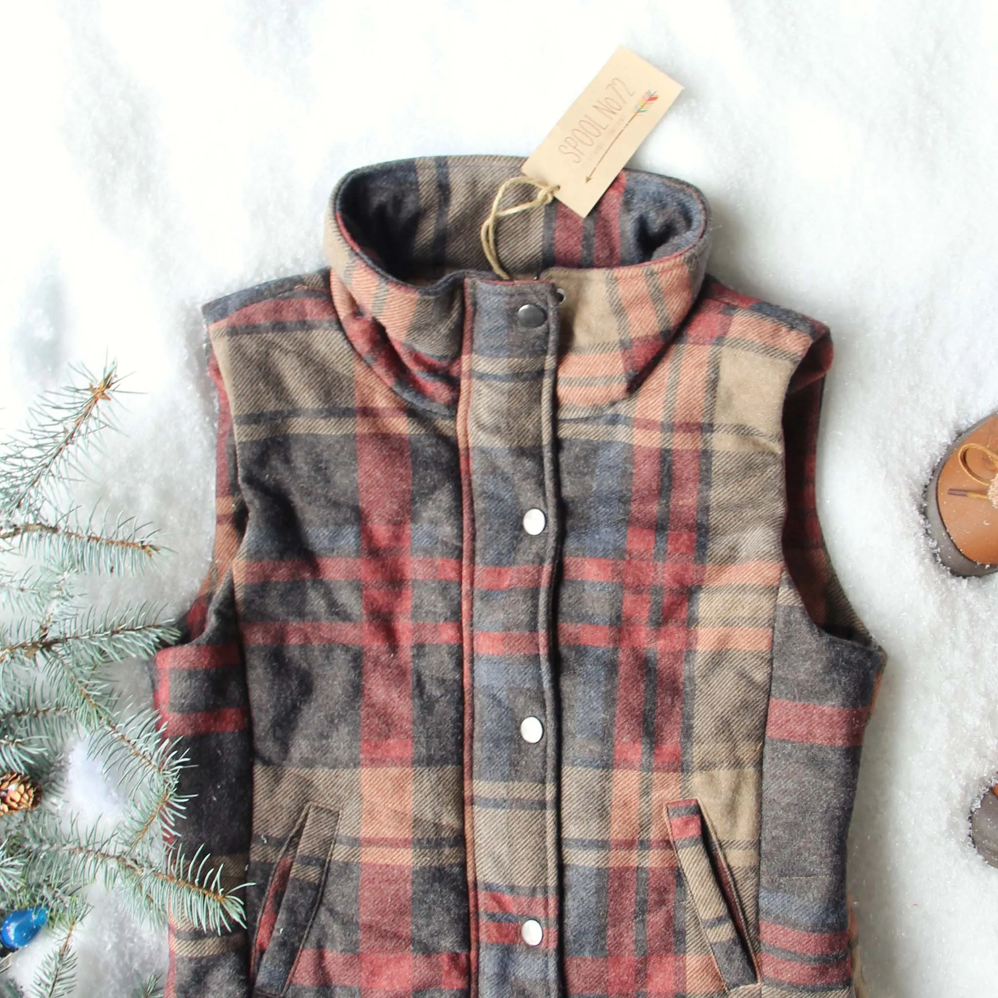 Rainier Plaid Vest in Gray