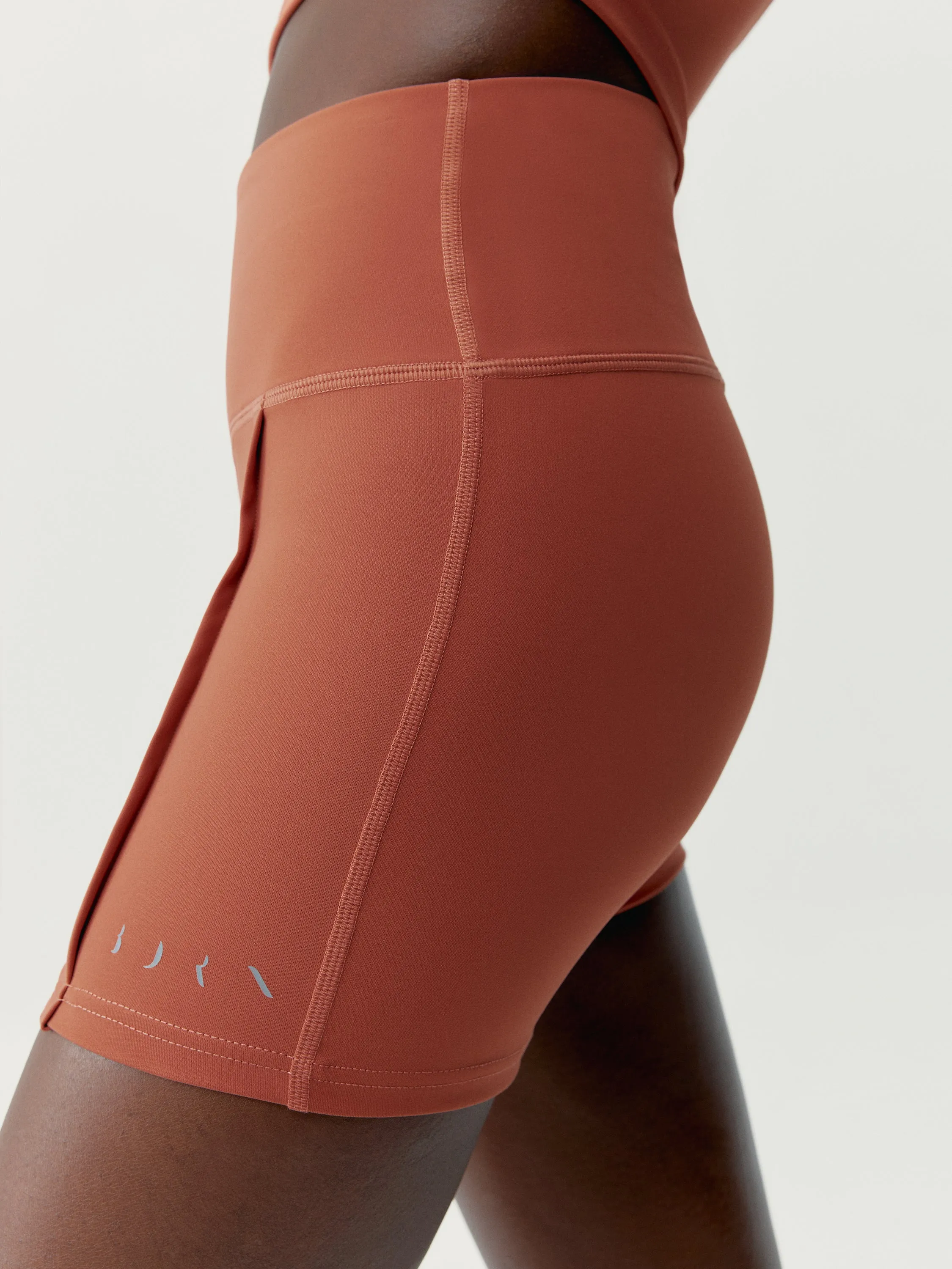 Short Sayani Marsala