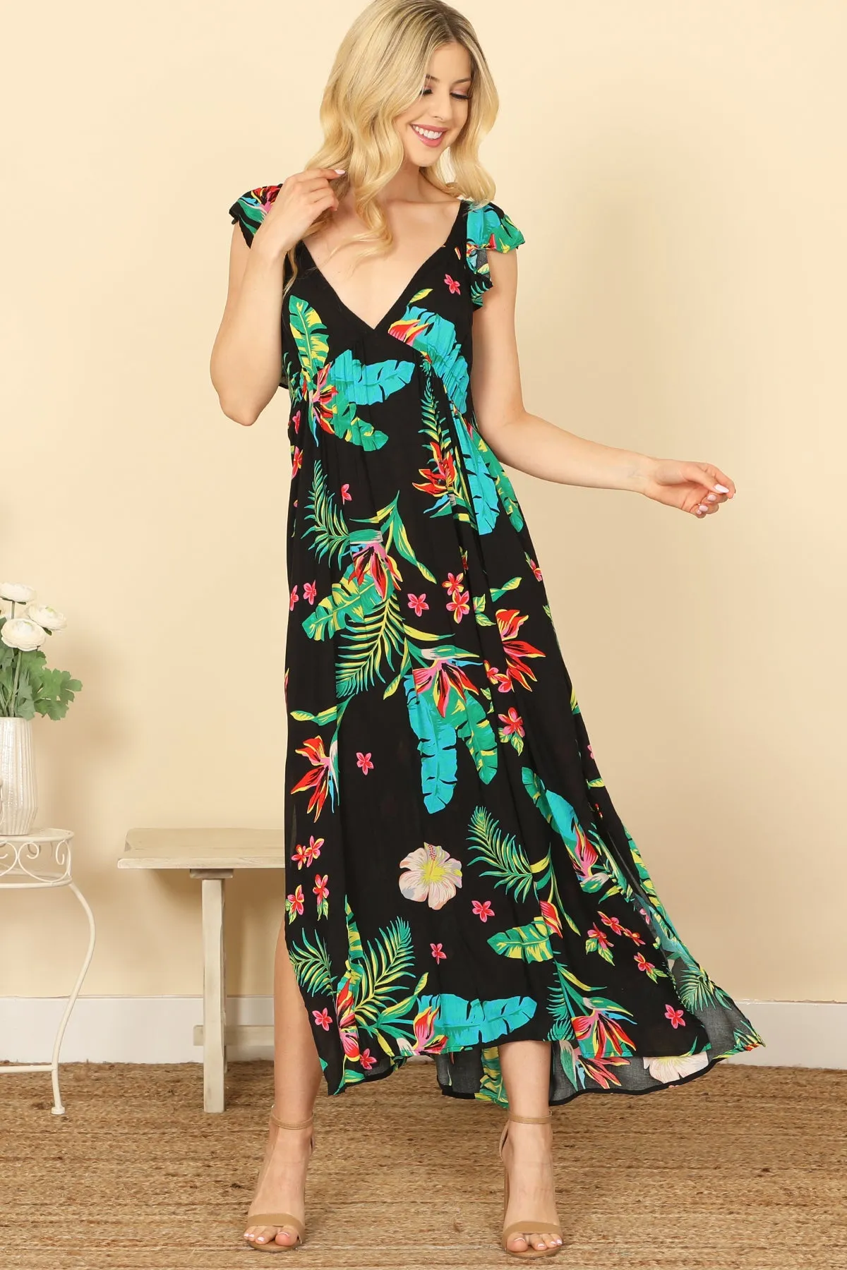 V-NECK RUFFLE SLEEVELESS SIDE SLIT TROPICAL PRINT MAXI DRESS