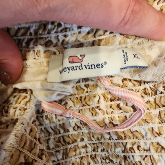 Vineyard Vines Plumeria Linen Smocked Pull-On Shorts. Size XL. New