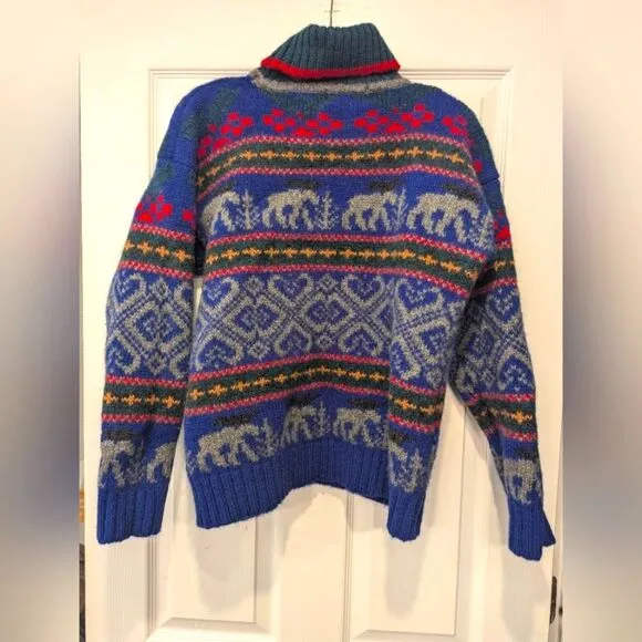 Vintage Eddie Bauer 1992 wool turtleneck Blue Green Moose Sweater  size L cozy