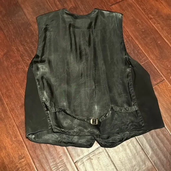 Watershed leather vest black side like leather with silky back adjustable back