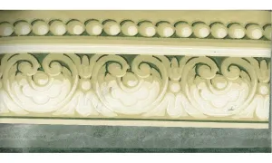 White Green Dotted Running Floral CH77633B Wallpaper Border
