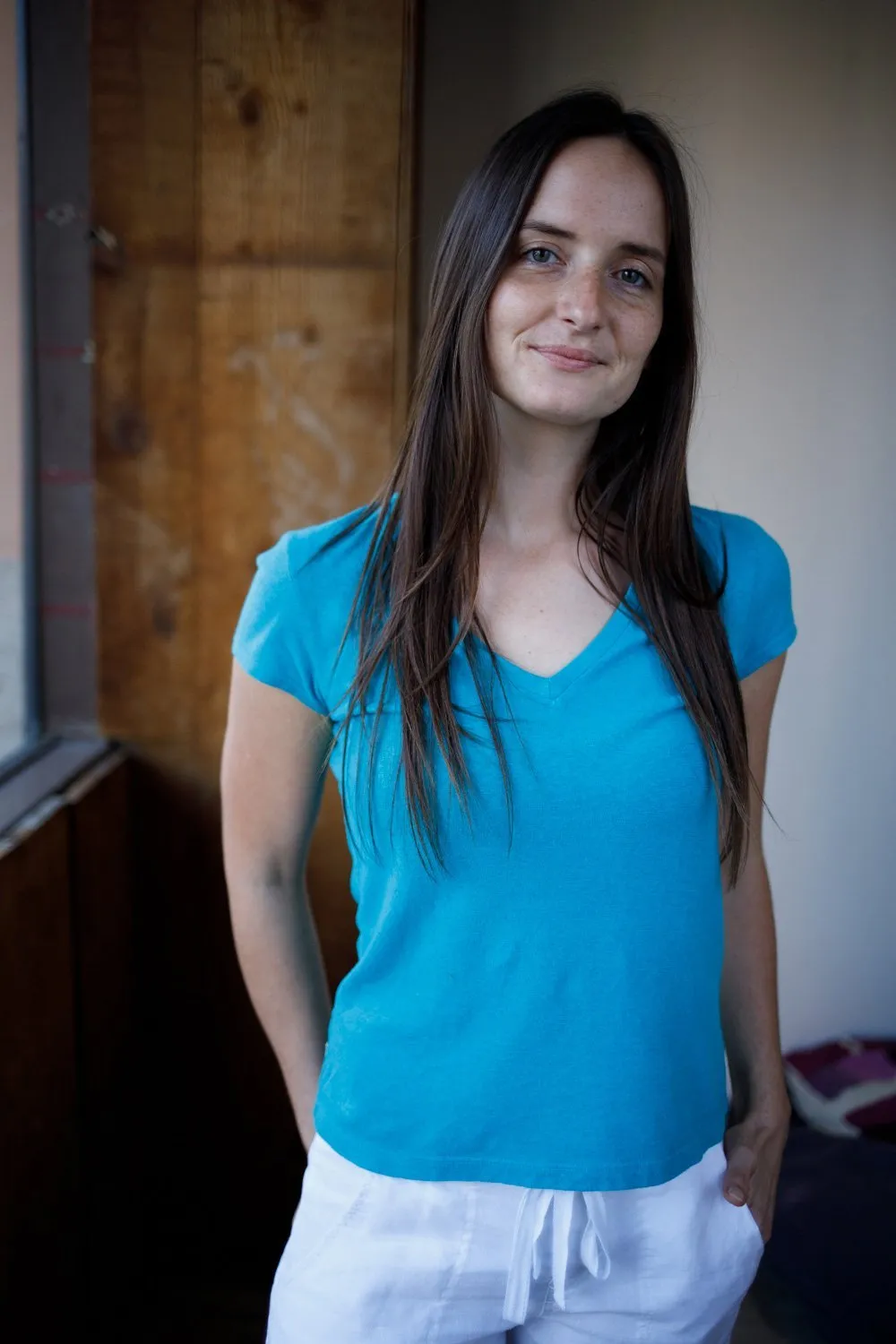 Women's V-neck Hemp T-shirt