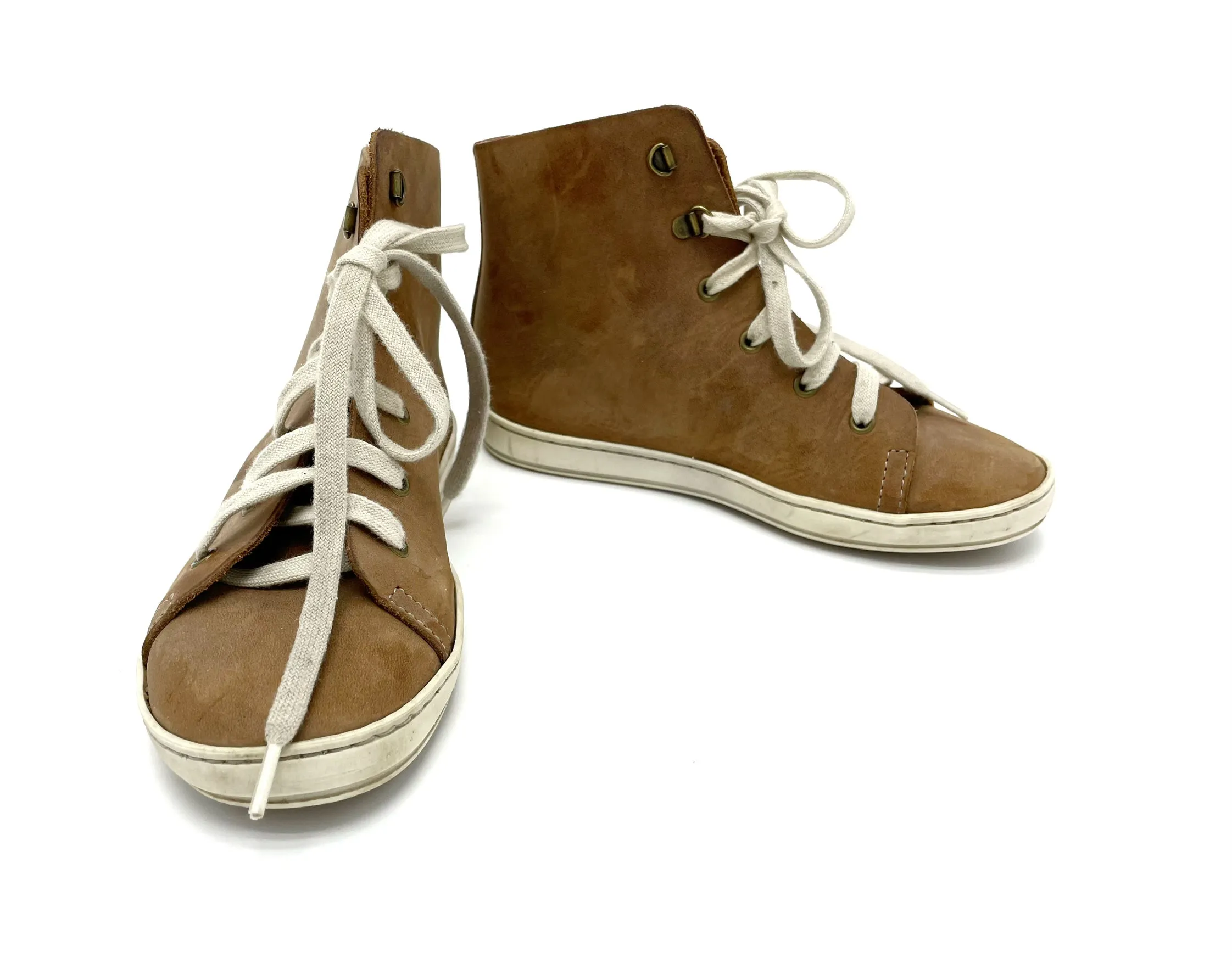 Zuzii suede high tops - 13